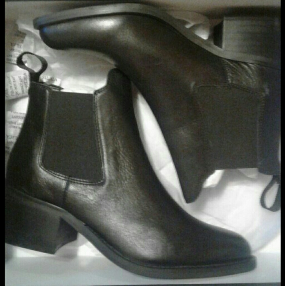 Tony Bianco 'Fraya' size 7